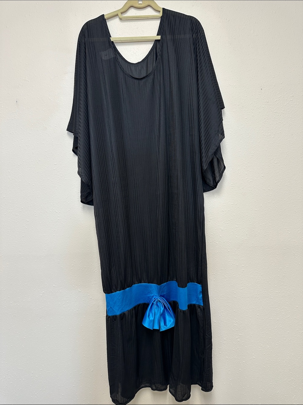 1980s caftan nightgown VINTAGE black nylon with bow accent